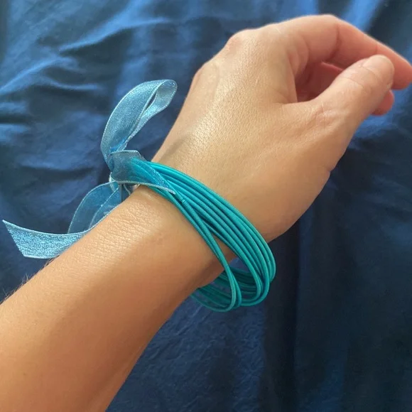 Guitar string brackets. - Picture 2 of 3